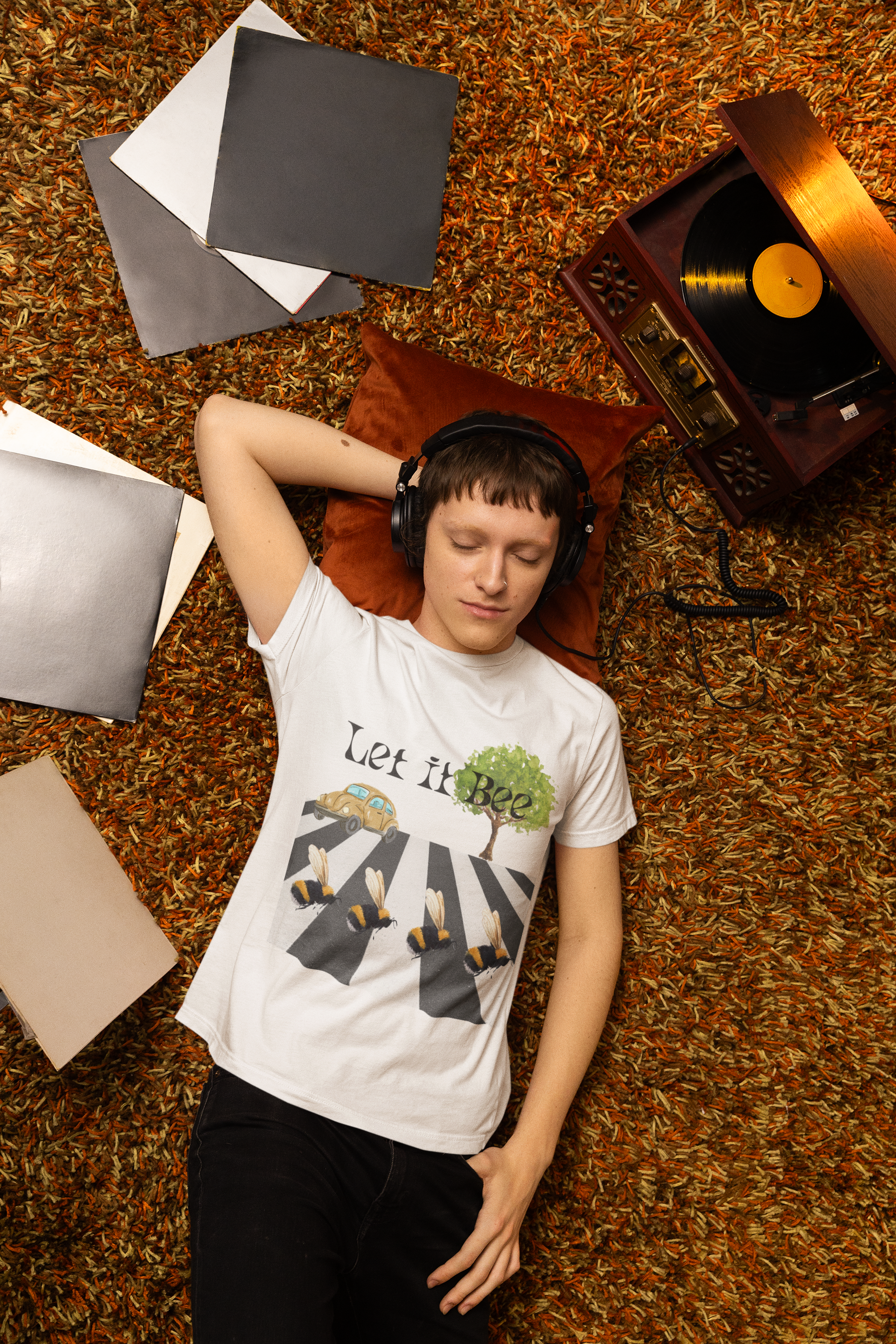 Let it Bee- Unisex Premium t-shirt